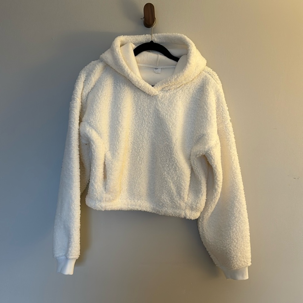 Gilly Hicks comfy hoodie